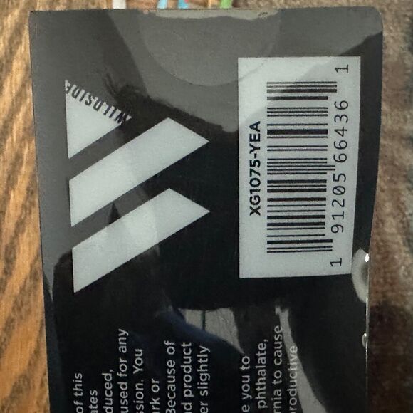 Pickleballs Set of 12 Wildside Neon Yellow 40 Hole Pickleballs Packet New - Picture 6 of 8